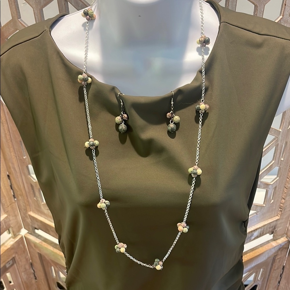 Viva Beads Clay Beaded Necklace and Earring Set - Picture 1 of 6